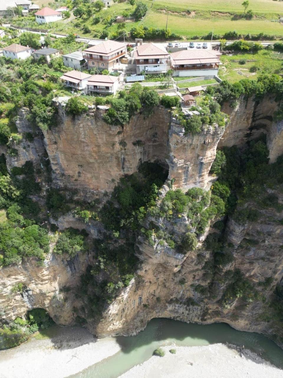 Guest House Bracaj Zhaban Dış mekan fotoğraf