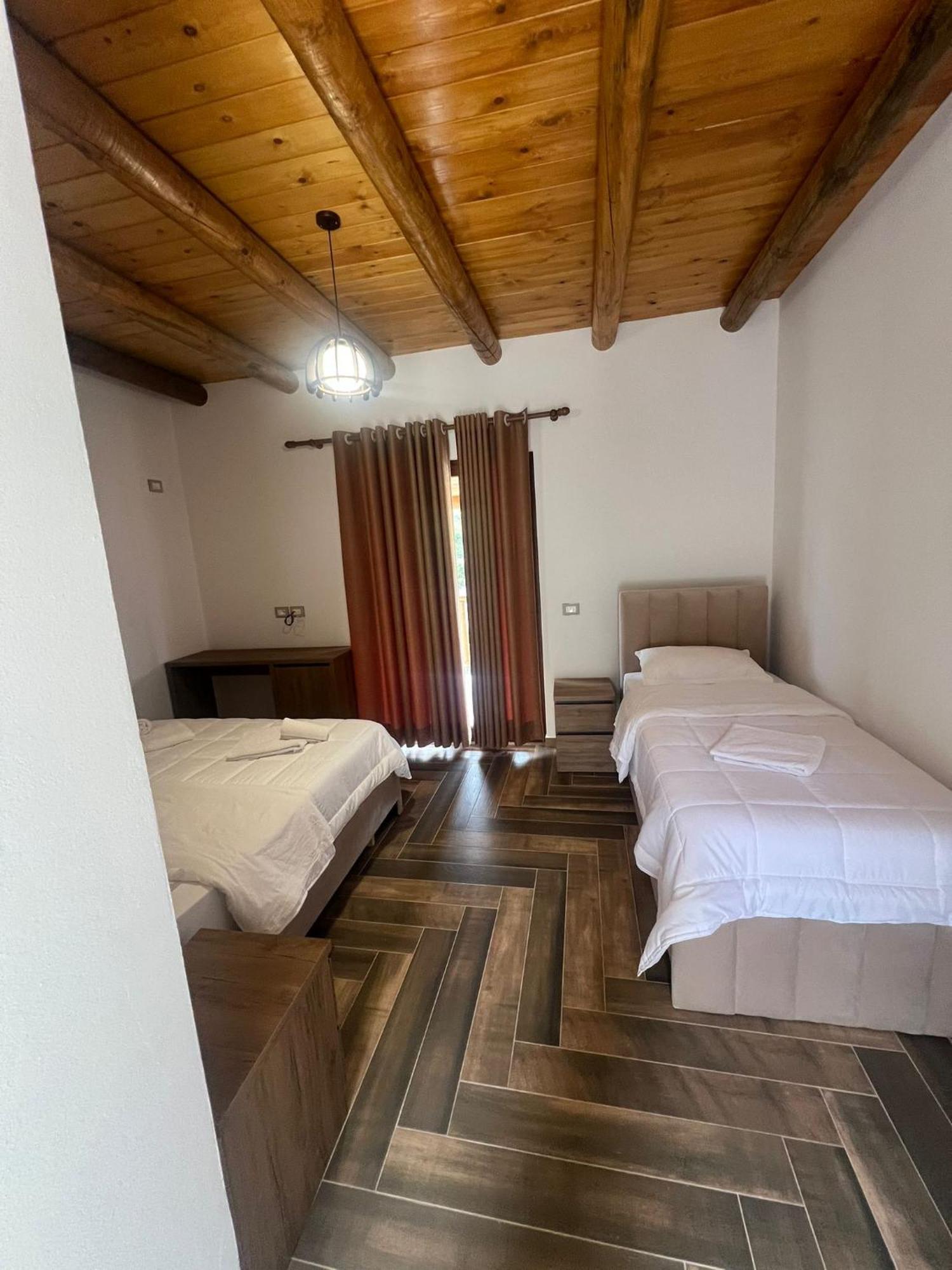 Guest House Bracaj Zhaban Dış mekan fotoğraf