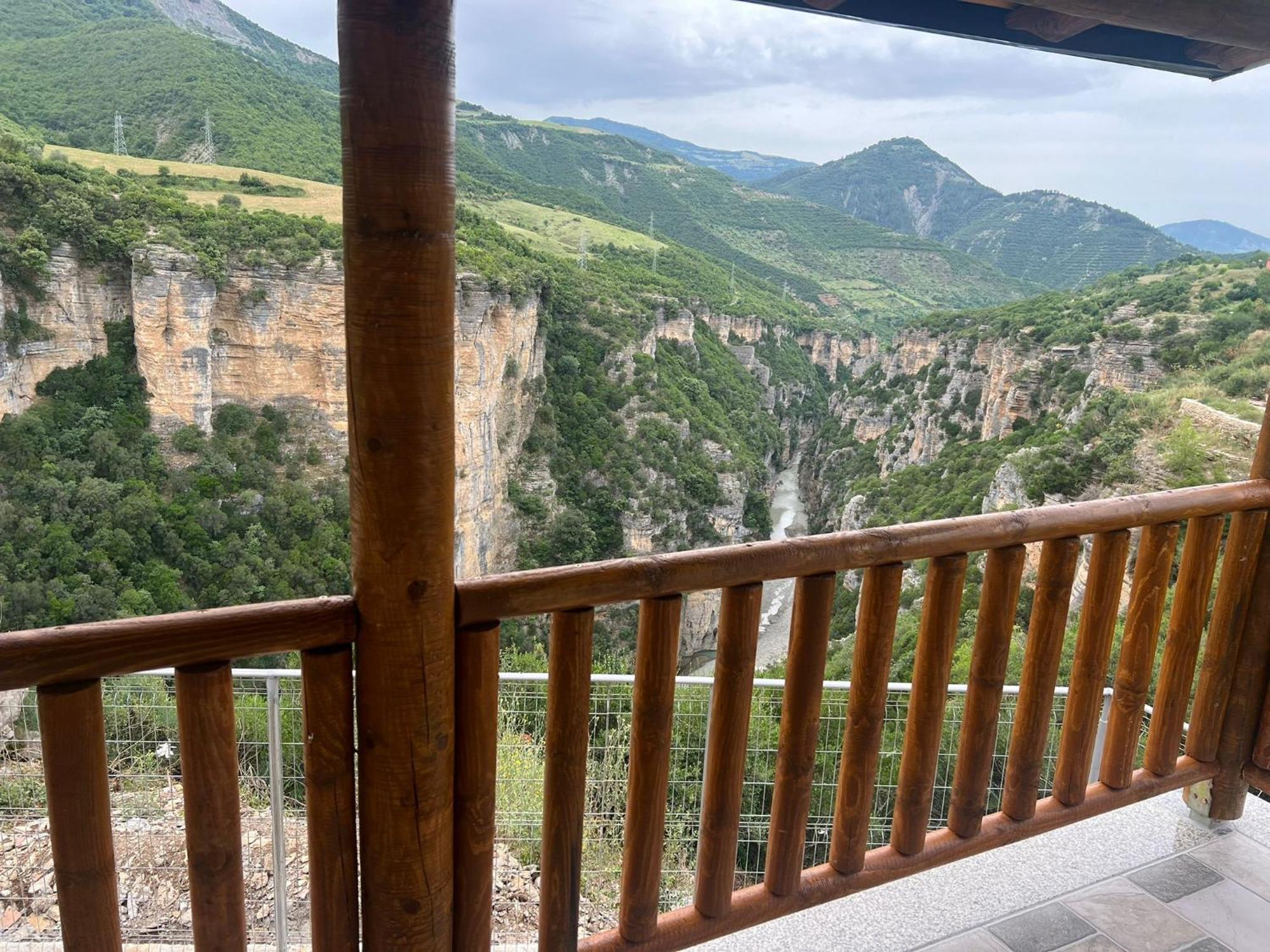 Guest House Bracaj Zhaban Dış mekan fotoğraf