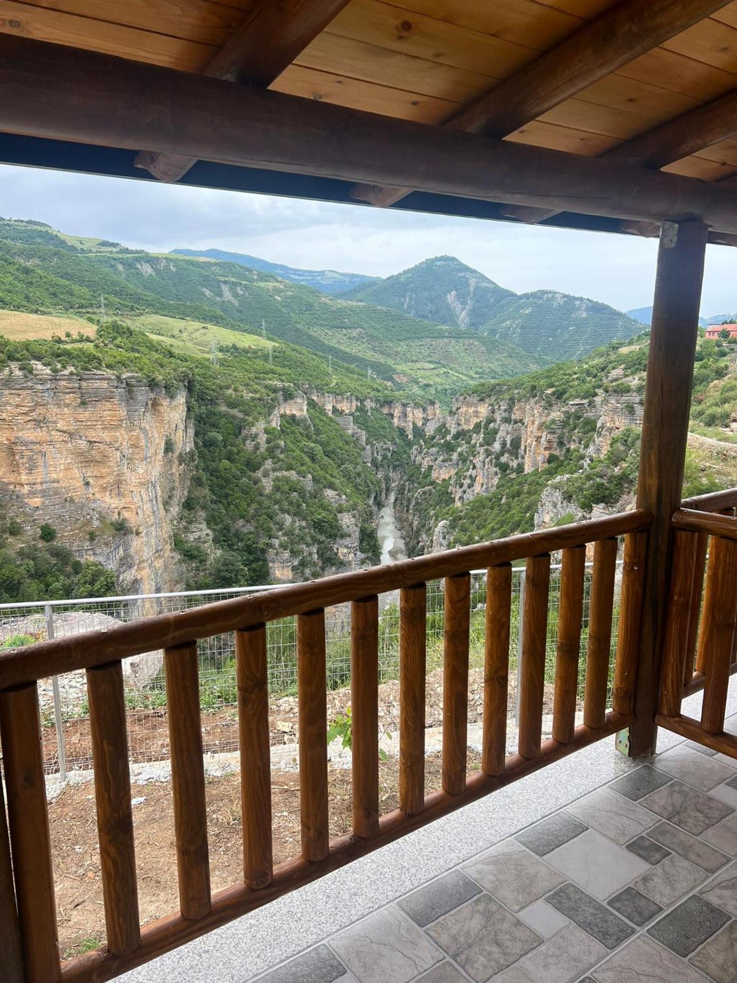 Guest House Bracaj Zhaban Dış mekan fotoğraf